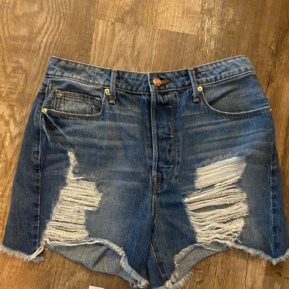 Bundle of NEW Good American Bombshell Shorts